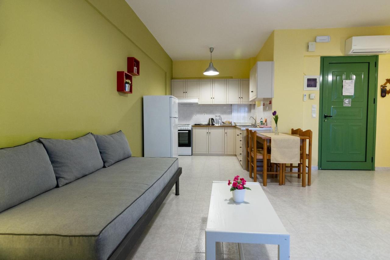 Elaionas Aparthotel Λεωνίδιο Εξωτερικό φωτογραφία