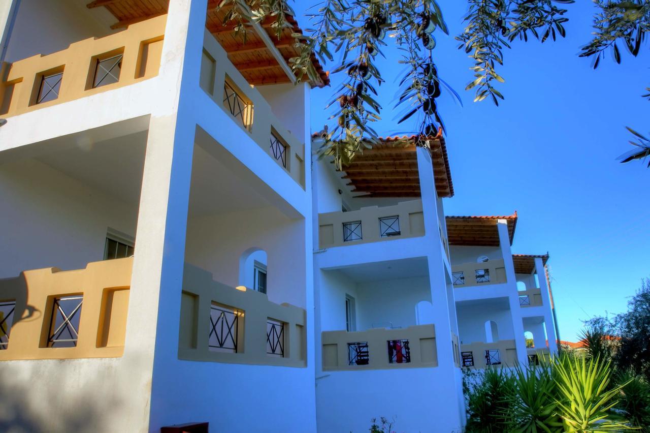 Elaionas Aparthotel Λεωνίδιο Εξωτερικό φωτογραφία